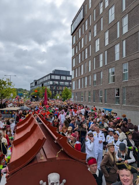 * Image 30