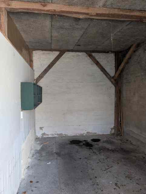 * Image 12