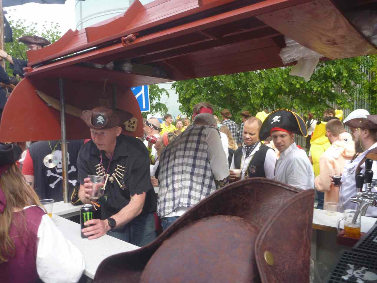 * Image 77