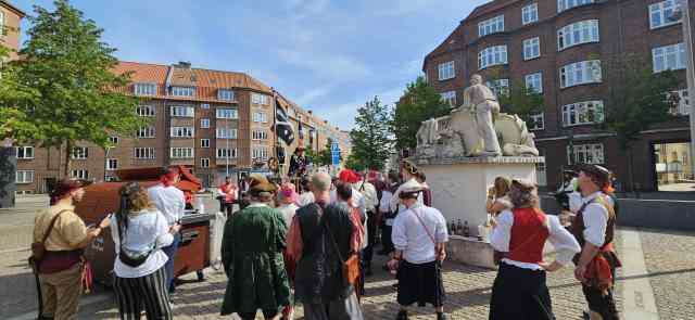 * Image 273